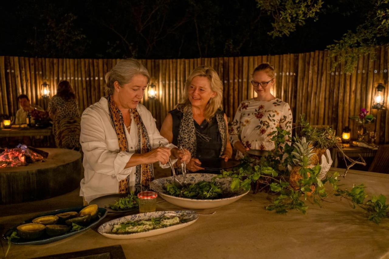 Safari Moon Luxury Bush Lodge هويدزبروت المظهر الخارجي الصورة