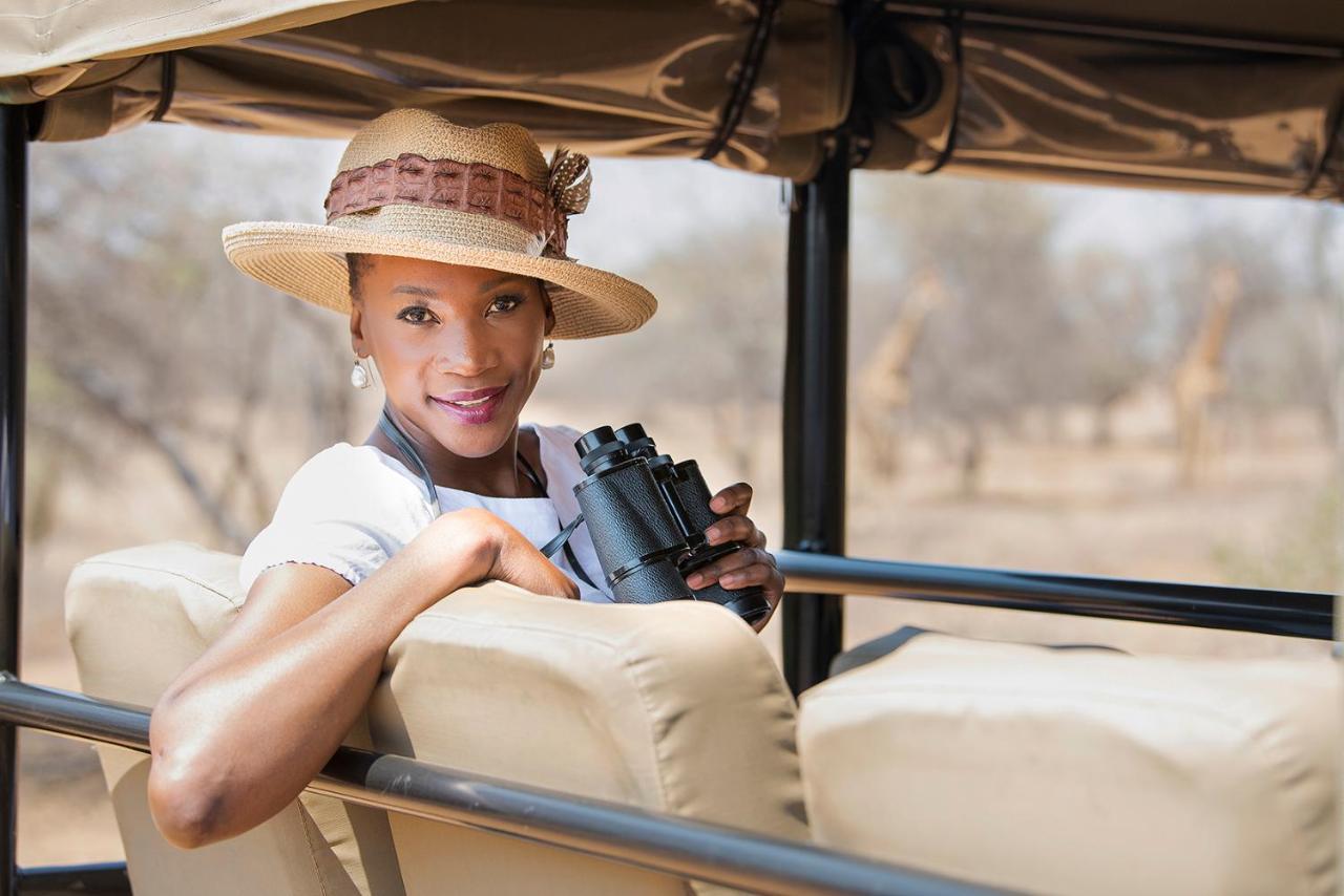 Safari Moon Luxury Bush Lodge هويدزبروت المظهر الخارجي الصورة