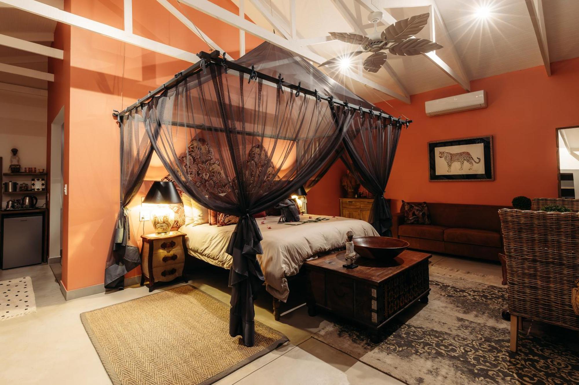 Safari Moon Luxury Bush Lodge هويدزبروت المظهر الخارجي الصورة