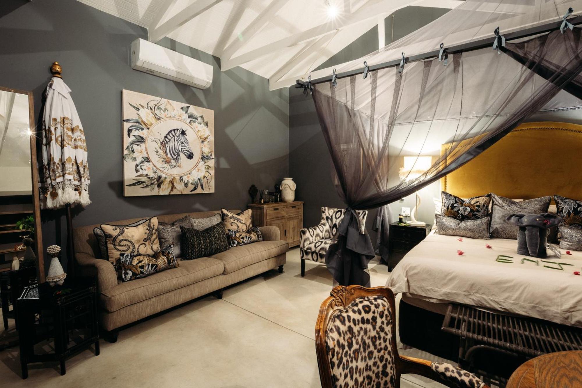 Safari Moon Luxury Bush Lodge هويدزبروت المظهر الخارجي الصورة