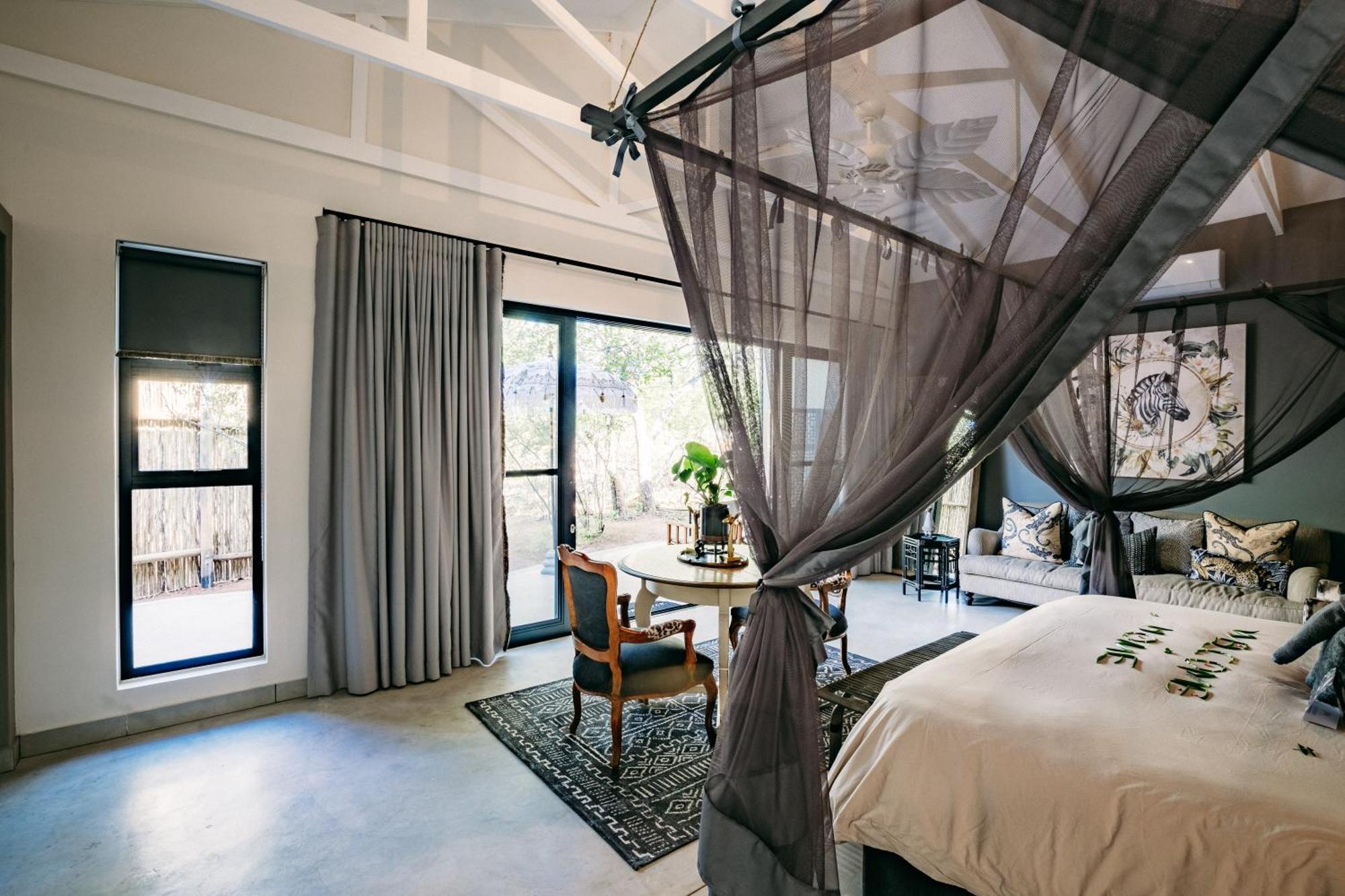 Safari Moon Luxury Bush Lodge هويدزبروت المظهر الخارجي الصورة